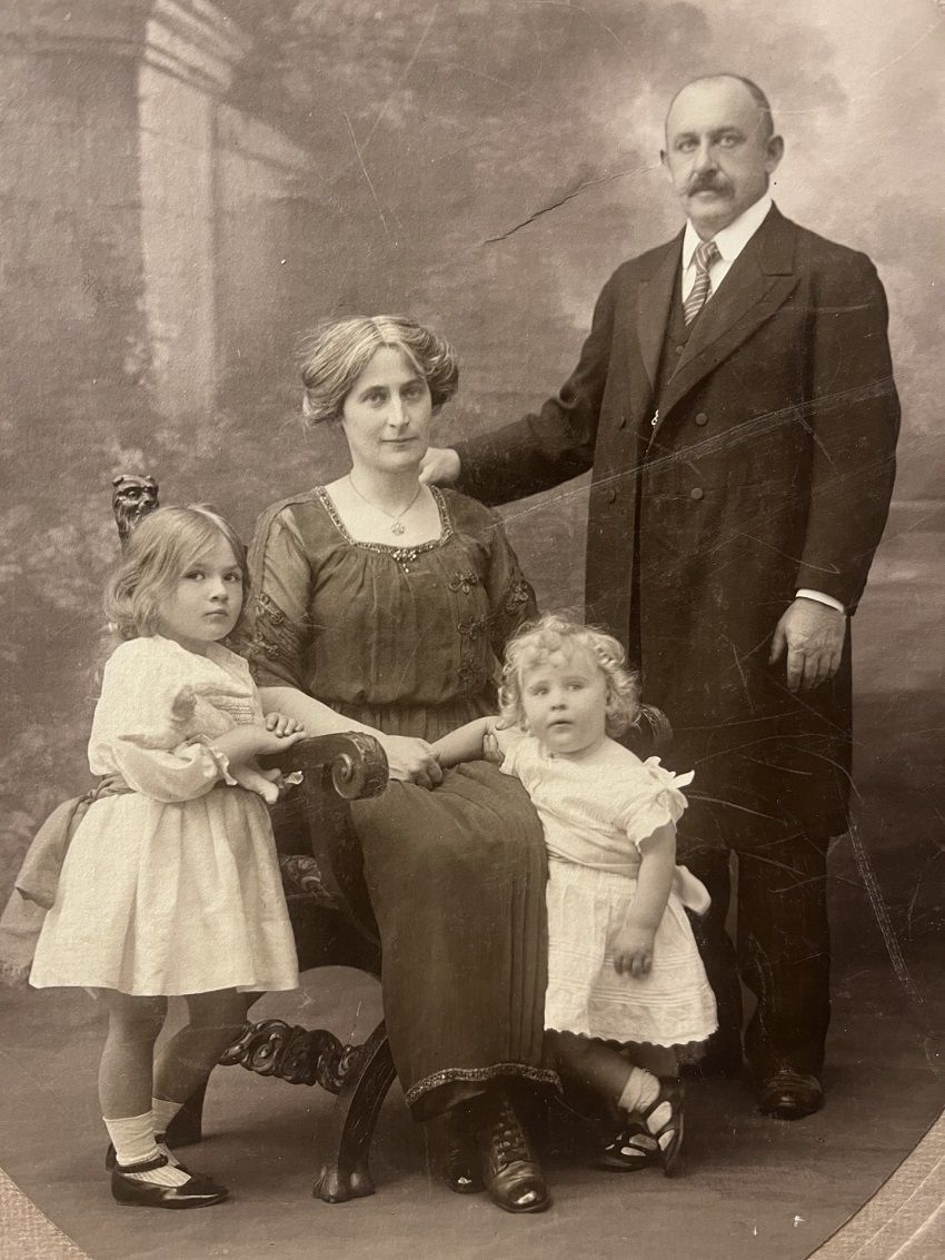Family Of Hilda Van Stockum
